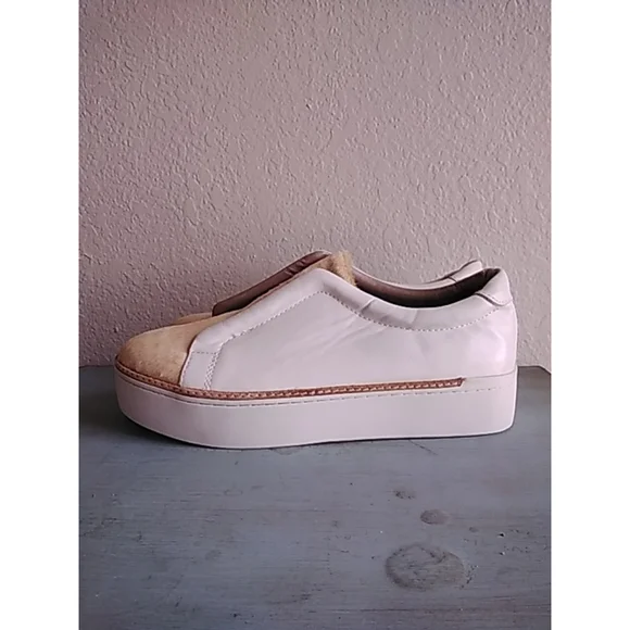 💕EUC💕 Free People x M4D3 Slip-Ons Sneakers White Calf Hair Sz.9.5 - Picture 9 of 11